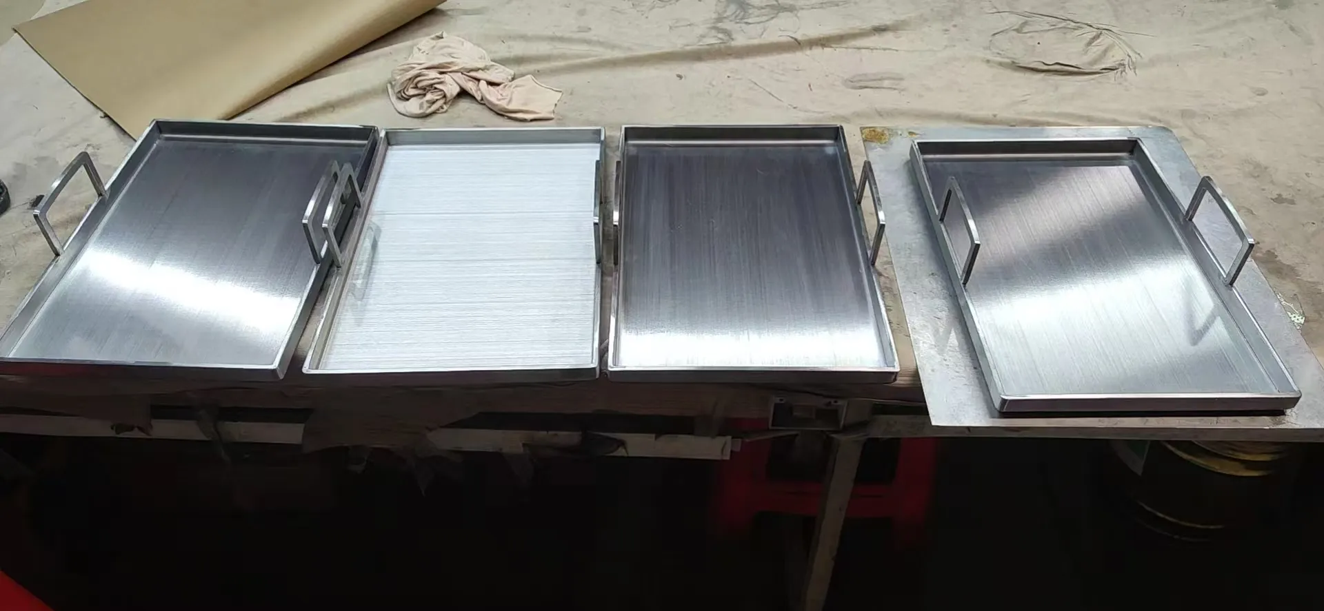 Stainless Steel Grill Pan Samples